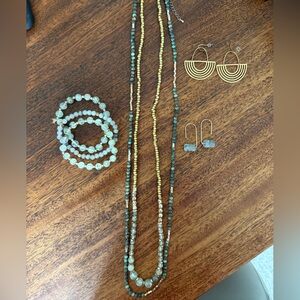 Natural Gemstone & Gold Accent Jewelry Set – 5 Pieces